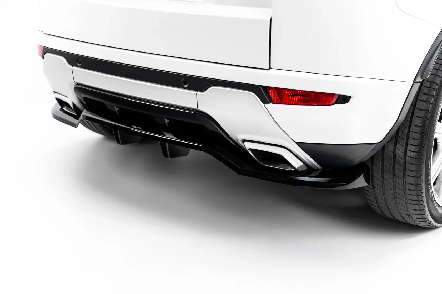 Maxton Design Zentraler Hinterer Splitter für Land Rover Range Rover Evoque Mk1