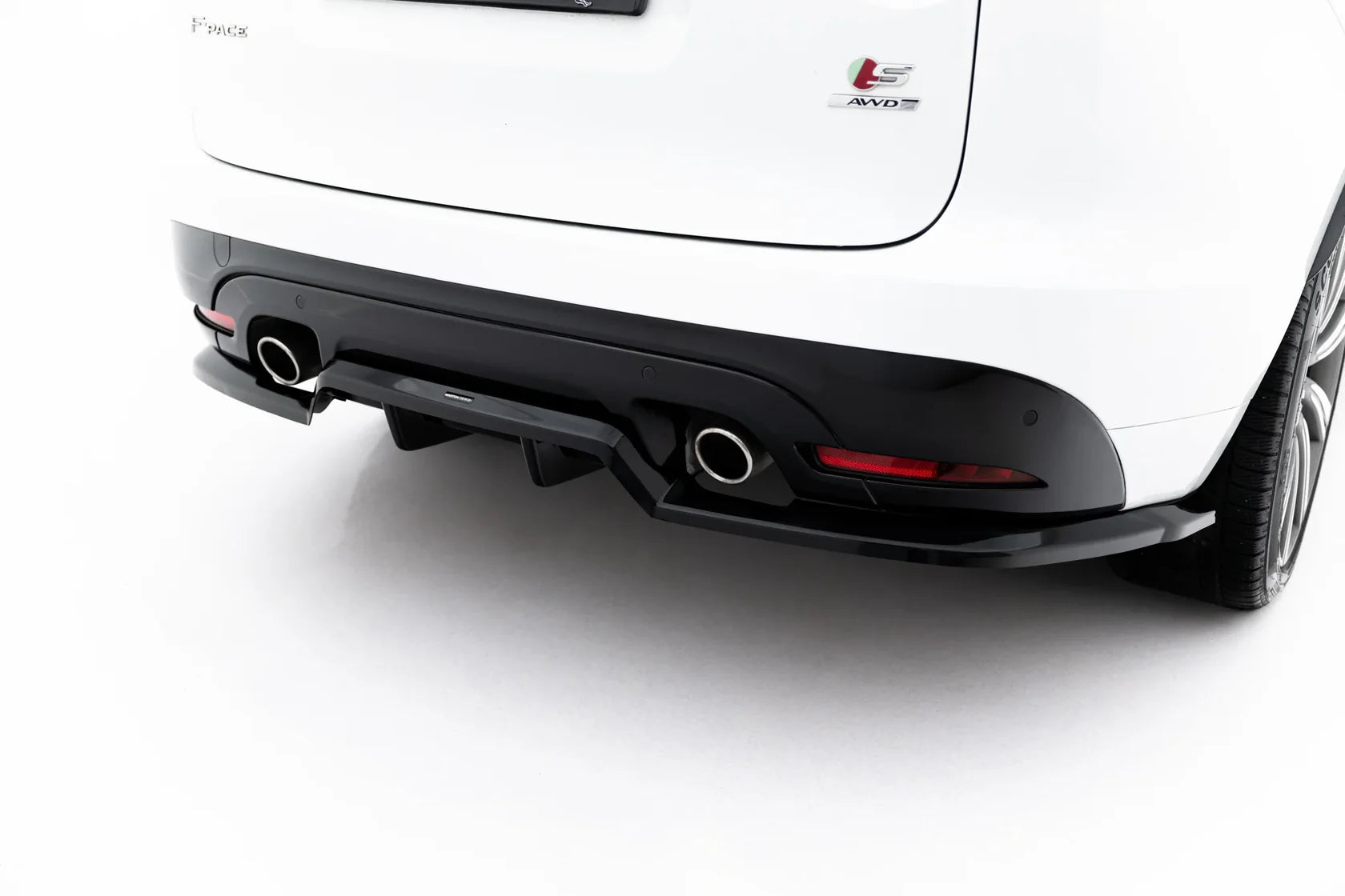 Maxton Design Zentraler Hinterer Splitter für Jaguar F-Pace S X761