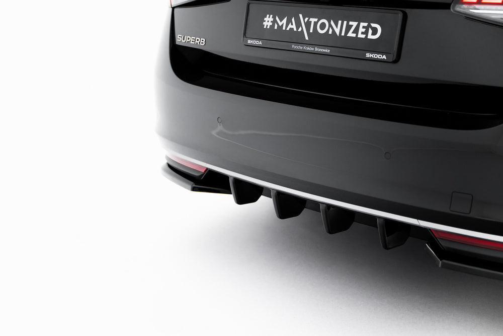 Heckdiffusor für Skoda Superb Mk4 von Maxton Design