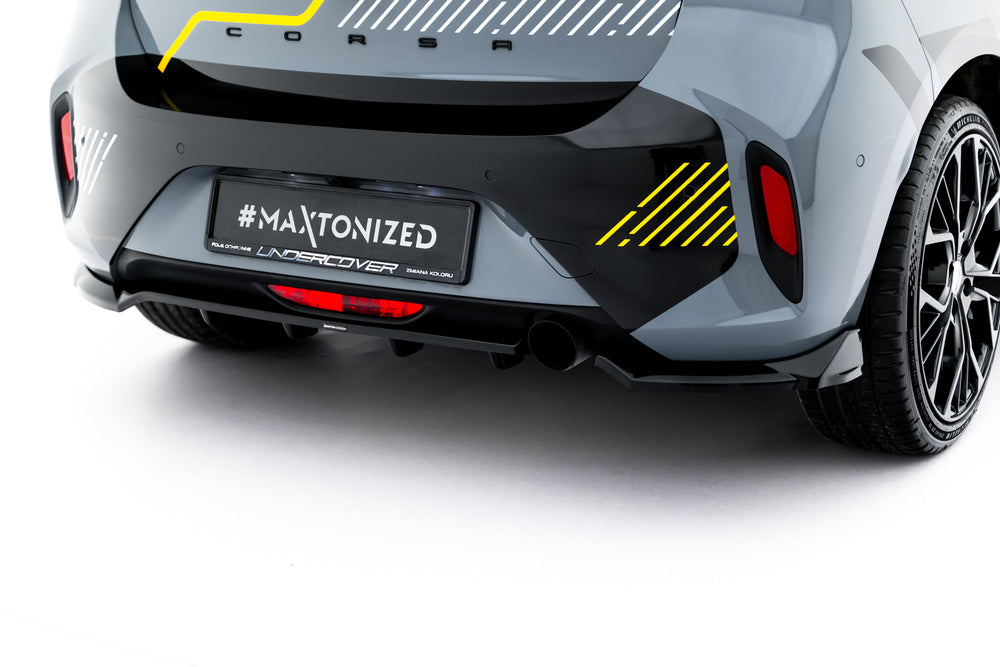 Zentraler Hinterer Splitter für Opel Corsa F Facelift (Mk6 Facelift) von Maxton Design