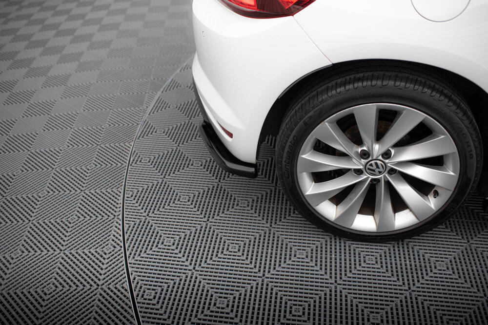 Seitliche Heck Diffusor Erweiterung für VW Scirocco Facelift von Maxton Design