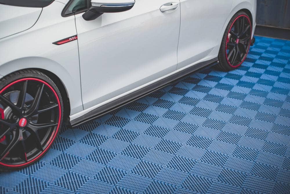 Seitenschweller Erweiterung für VW Golf 8 GTI von Maxton Design - UPGRADEMYCAR