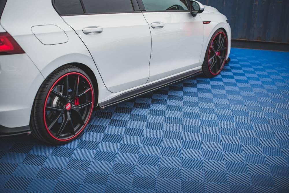 Seitenschweller Erweiterung für VW Golf 8 GTI von Maxton Design - UPGRADEMYCAR
