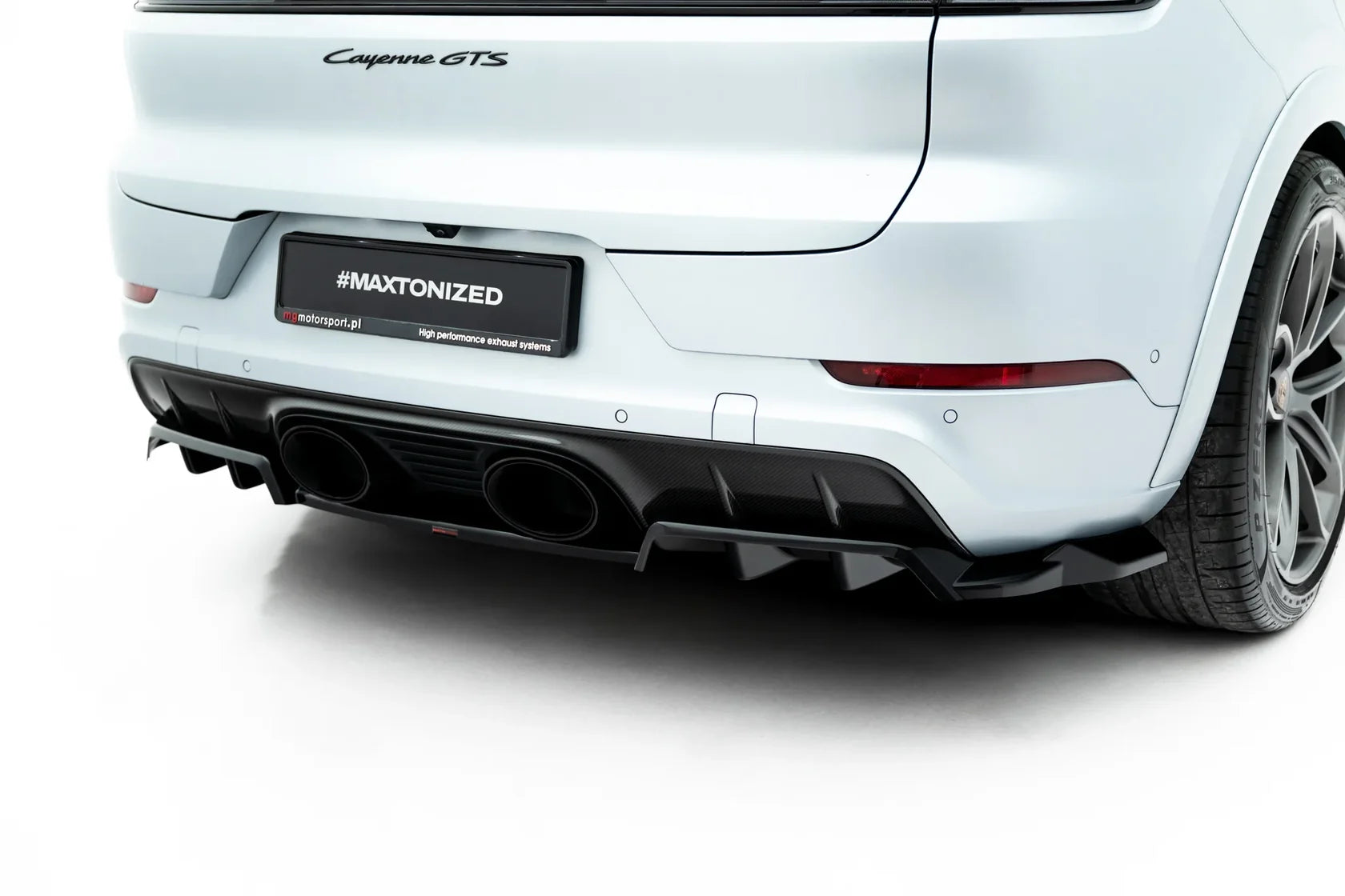 Maxton Design Zentraler Hinterer Splitter für Porsche Cayenne GTS / Turbo Sport Pack / Turbo E-Hybrid GT Pack Coupe Mk3 Facelift