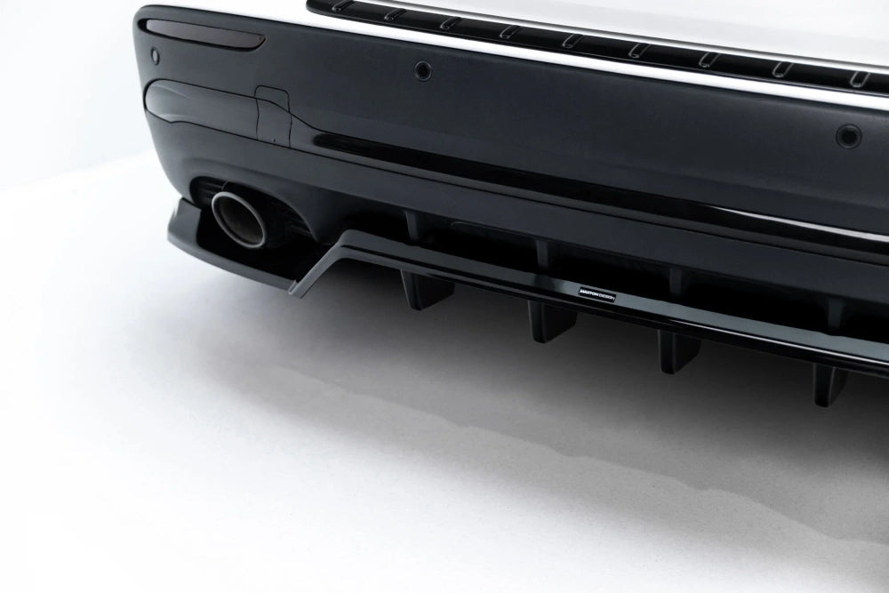 Maxton Design Zentraler hinterer Splitter für Mercedes-AMG GLA 35 H247