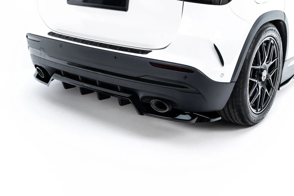Maxton Design Zentraler hinterer Splitter für Mercedes-AMG GLA 35 H247