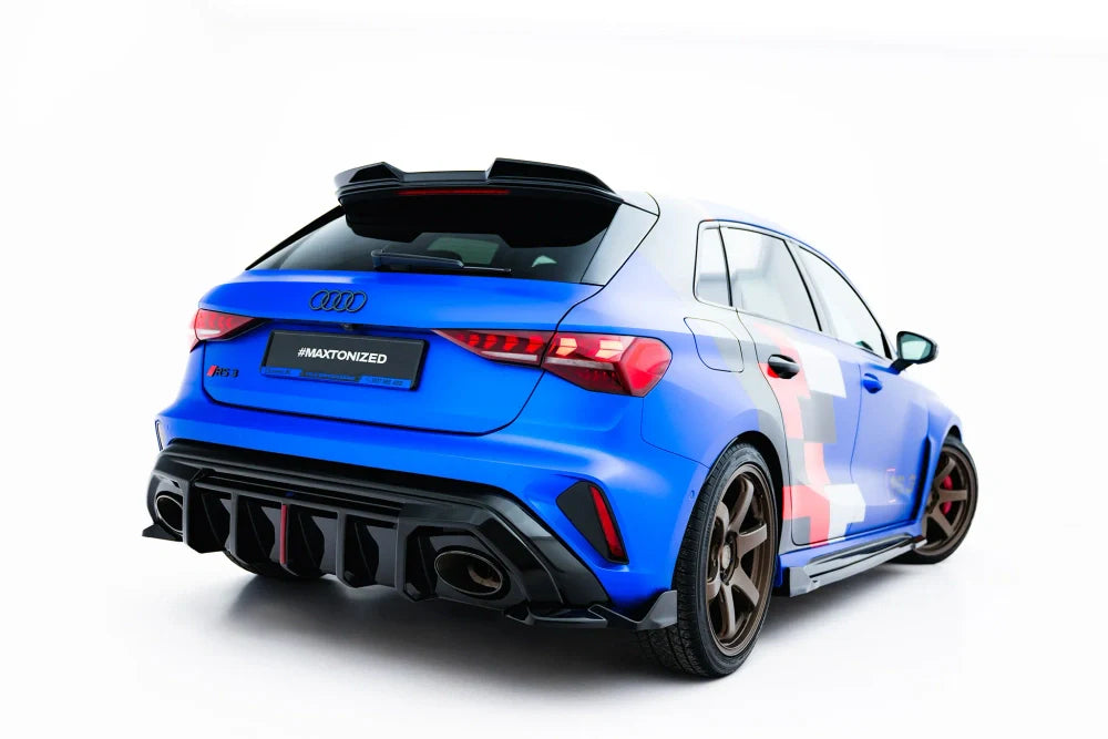 Seitliche Heck Diffusor Erweiterung V.2 für Audi RS3 Sportback 8Y Facelift von Maxton Design