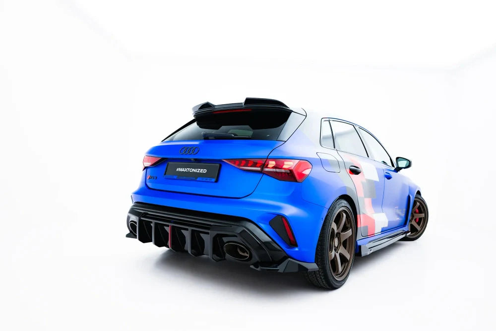 Seitliche Heck Diffusor Erweiterung V.3 für Audi RS3 Sportback 8Y Facelift von Maxton Design
