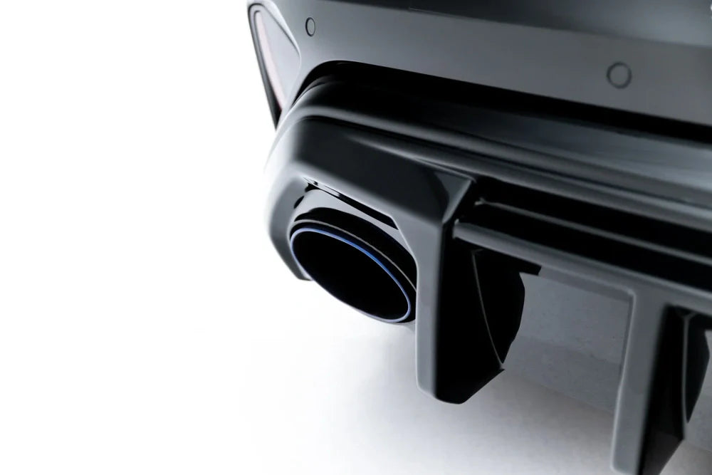 Heckdiffusor für Audi RS3 Limousine 8Y Facelift (Version mit LED-Licht) von Maxton Design