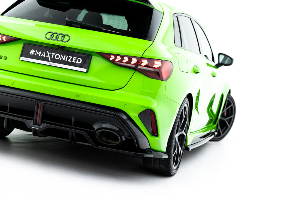 Zentraler Hinterer Splitter V.2 für Audi RS3 Sportback 8Y Facelift von Maxton Design
