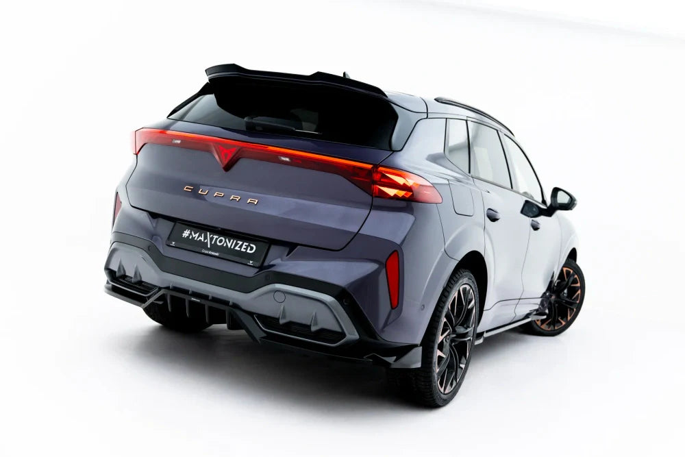 Zentraler Hinterer Splitter V.3 für Cupra Terramar Mk1 mit Anhängerkupplung von Maxton Design