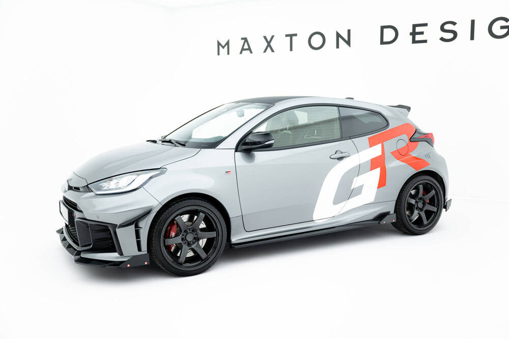 Seitenschweller Erweiterung mit Flaps für Toyota GR Yaris MK4 Facelift von Maxton Design