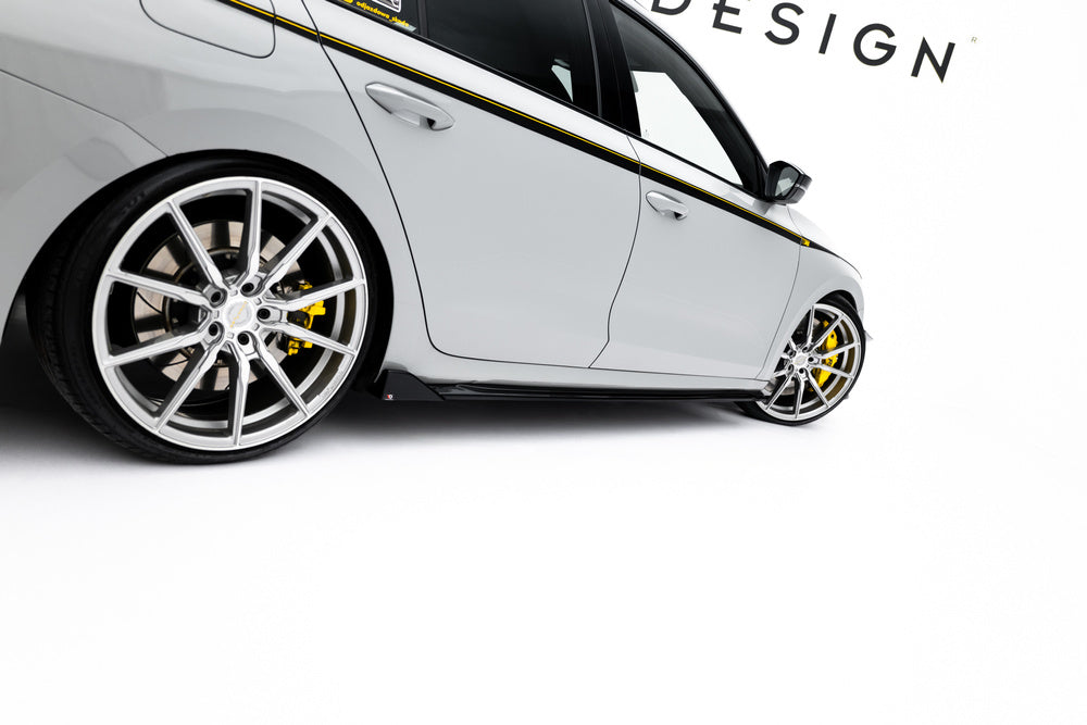 Seitenschweller Erweiterung V.2 für Skoda Octavia RS Liftback / Combi Mk4 von Maxton Design