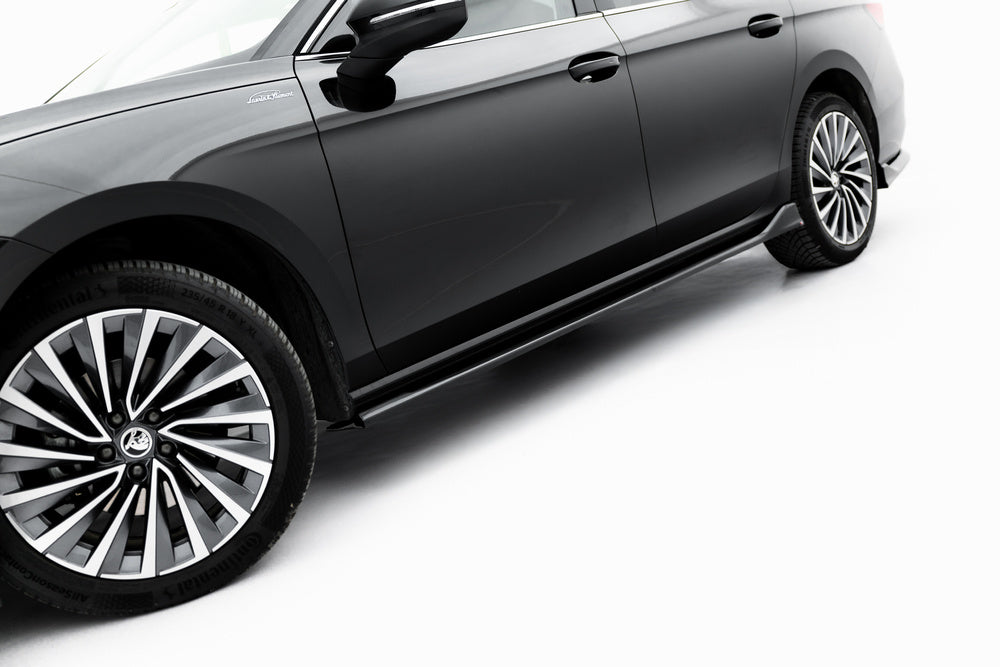 Seitenschweller Erweiterung V.2 für Skoda Superb Mk4 von Maxton Design