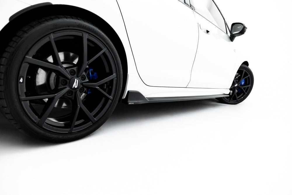 Seitenschweller Erweiterung für VW Golf R Variant Mk8 / Mk8 Facelift von Maxton Design