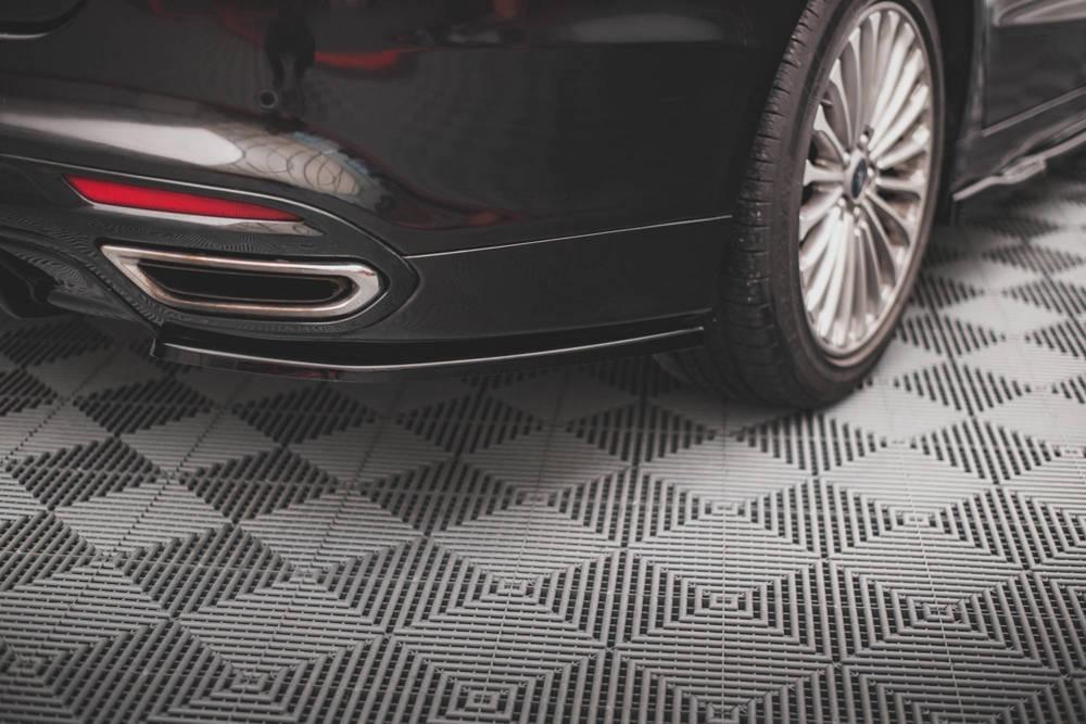 Seitliche Heck Diffusor Erweiterung für Ford Mondeo MK5 von Maxton Design