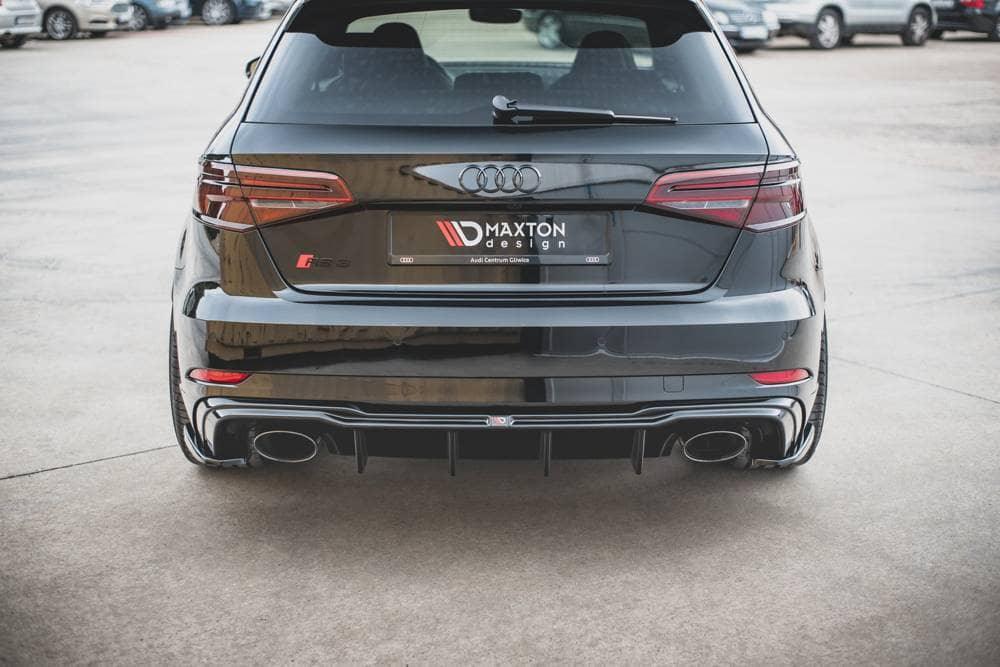 Seitliche Heck Diffusor Erweiterung V.2 für Audi RS3 8V FL Sportback von Maxton Design - UPGRADEMYCAR
